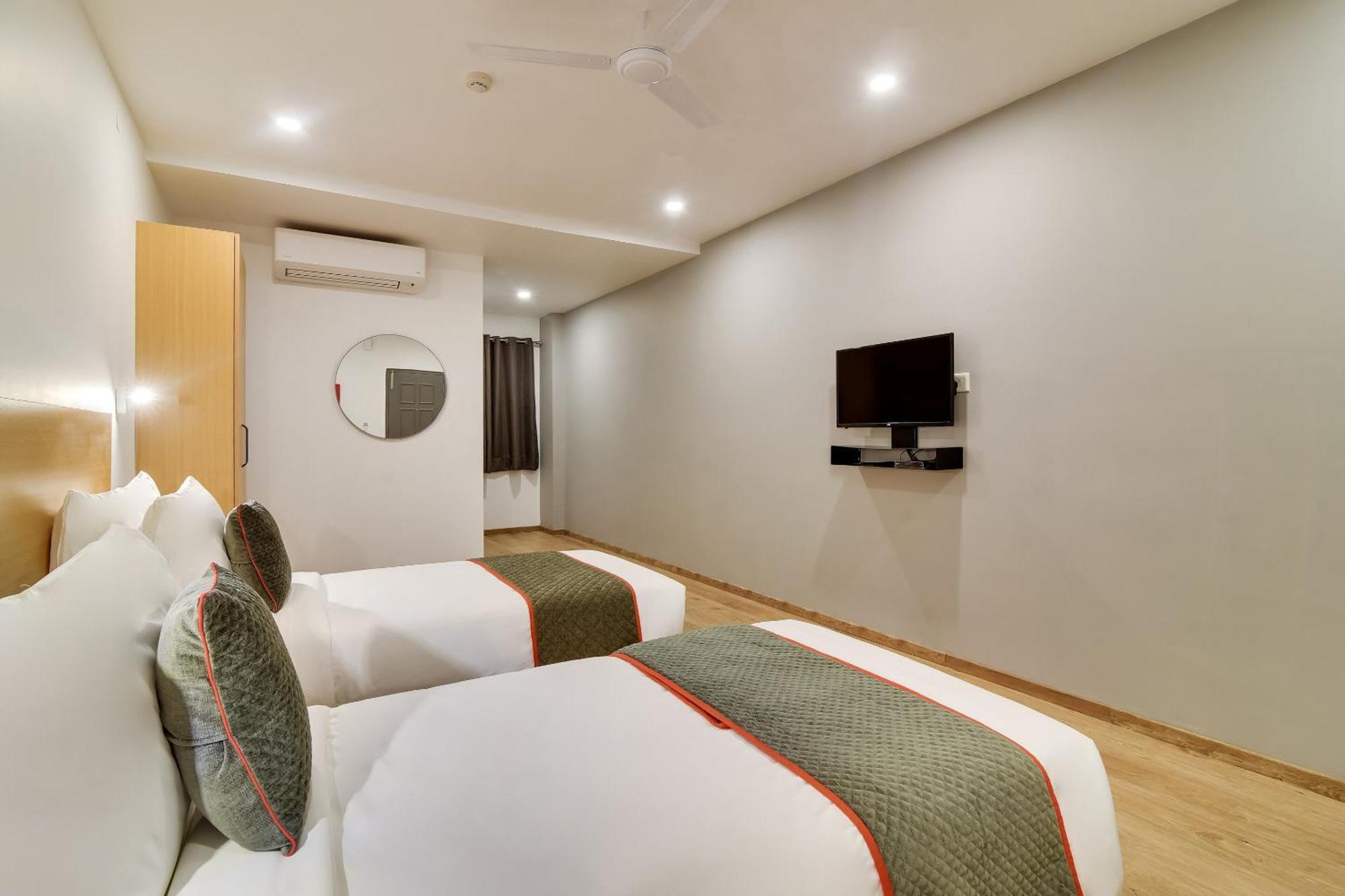 Townhouse Kovilambakkam Ченнаи Экстерьер фото